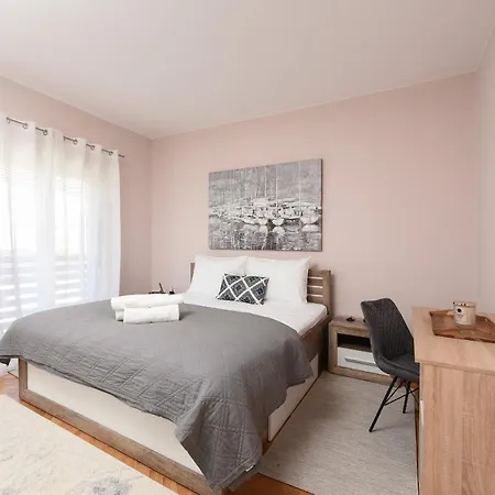 Endless Summer House Barbara Апартаменти