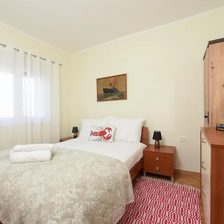 Апартаменти Endless Summer House Barbara *