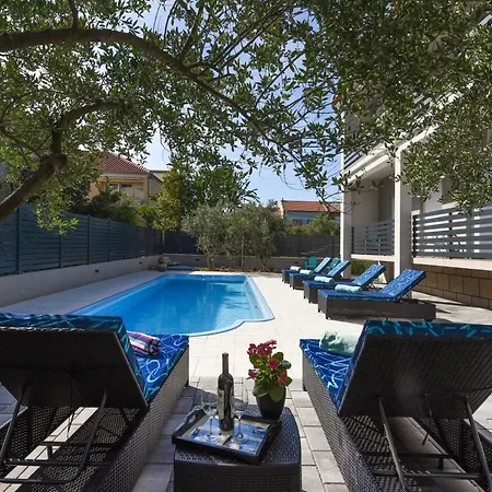 Endless Summer House Barbara *